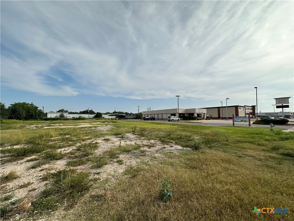 605 E Airline Road
