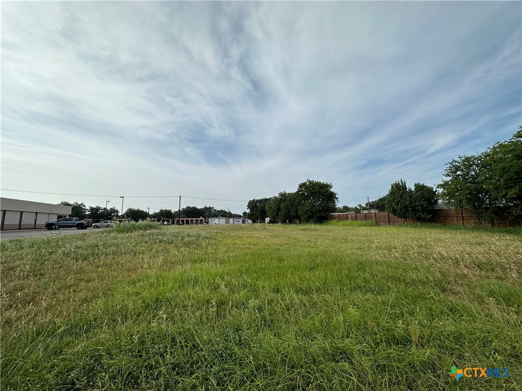 605 E Airline Road