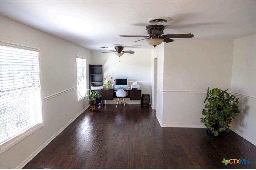 1109 Plantation Road