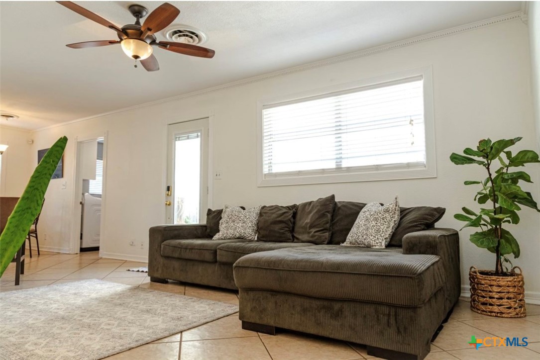 1109 Plantation Road