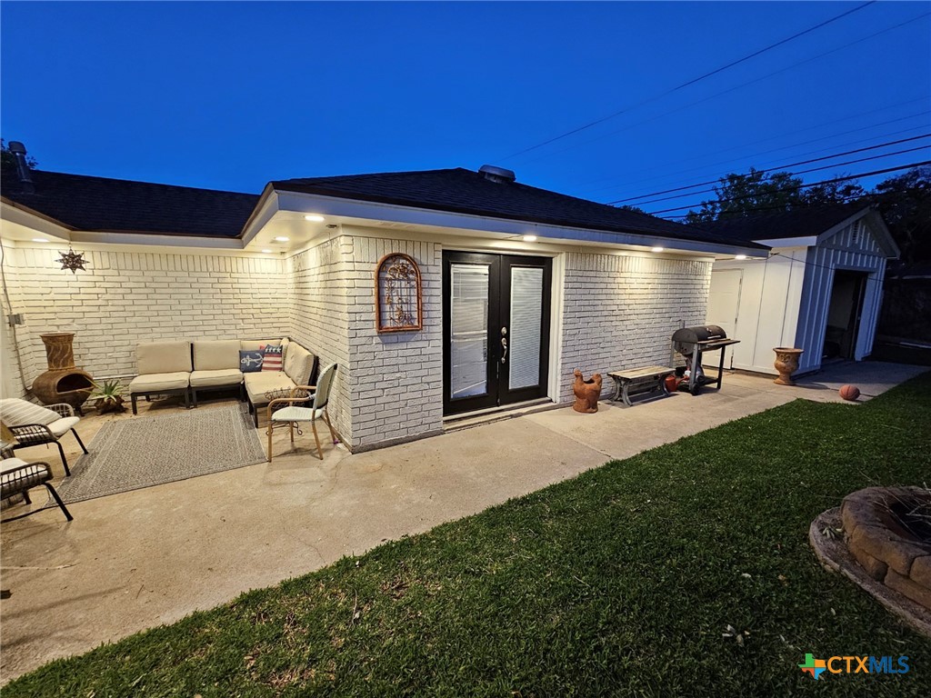 1109 Plantation Road