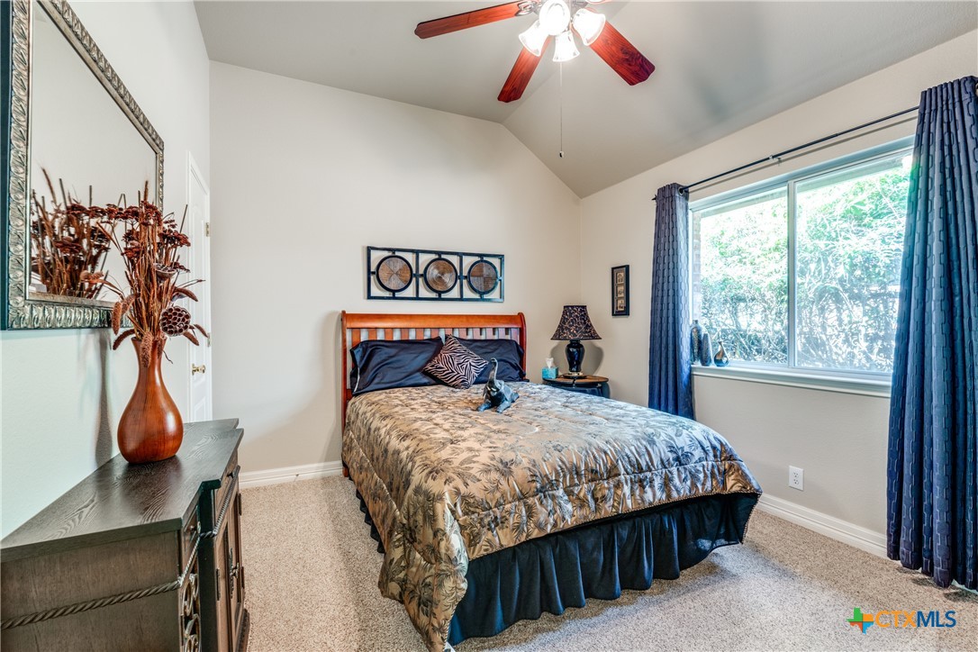 1756 Oakmont Circle