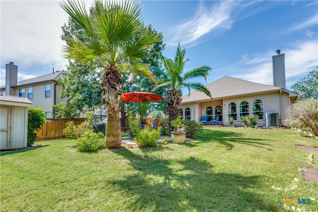 1756 Oakmont Circle