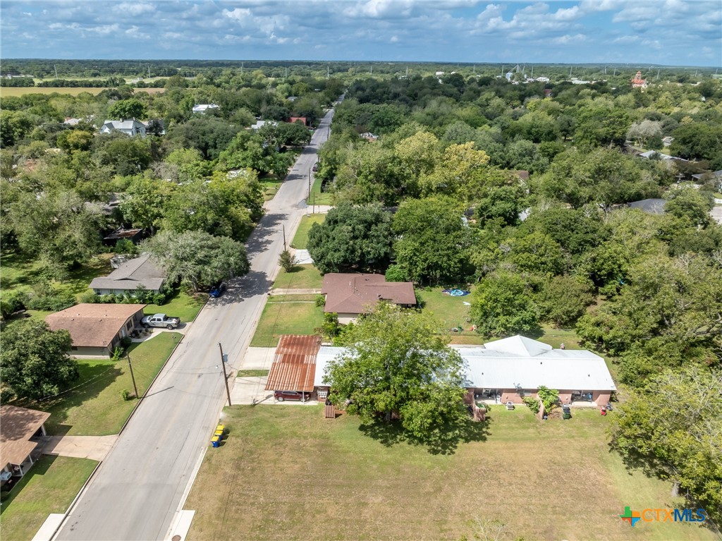 1017 Saint Vincent Street