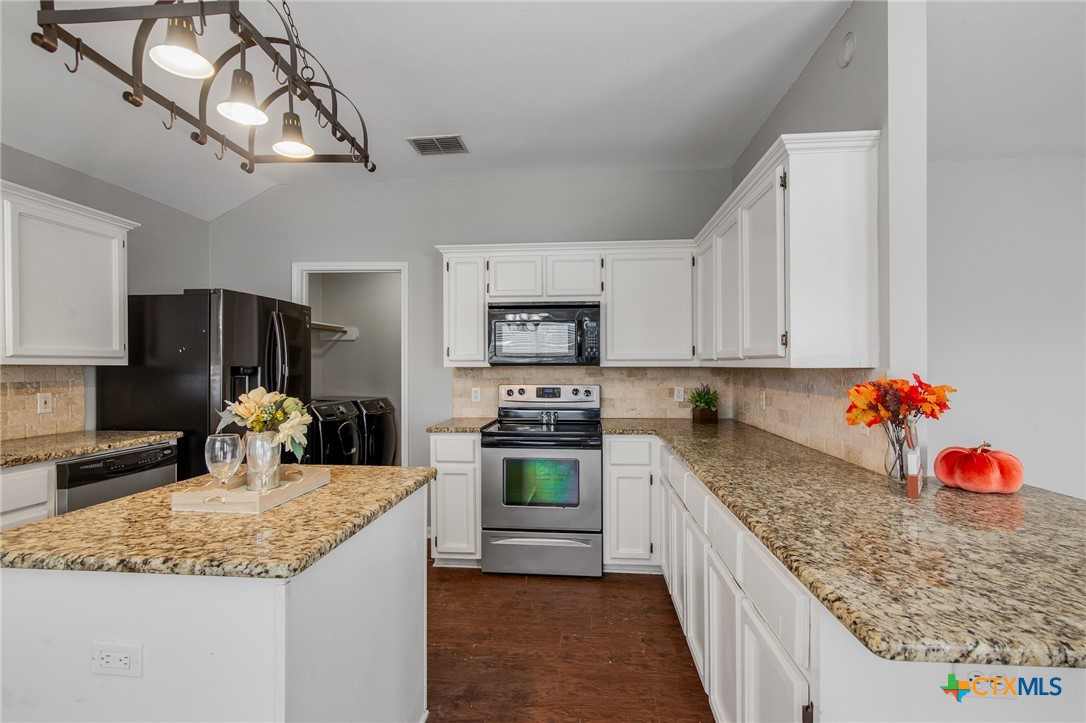 509 Bridle Lane