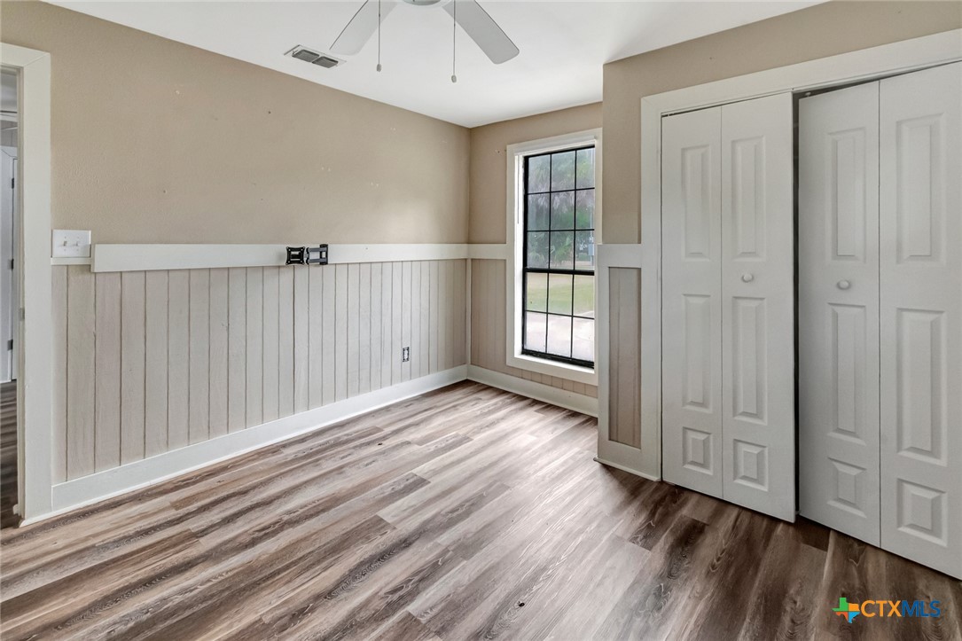 272 River Oaks Road