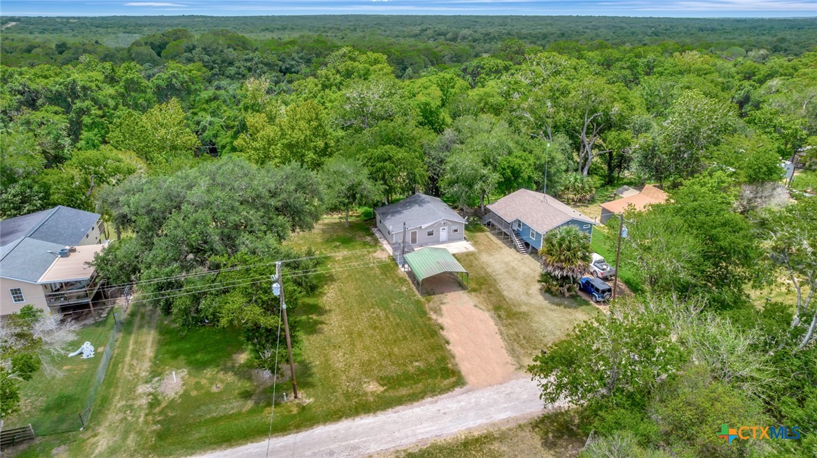 272 River Oaks Road