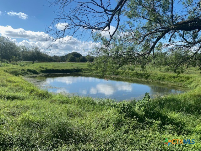 415 Watson Lane East Lane