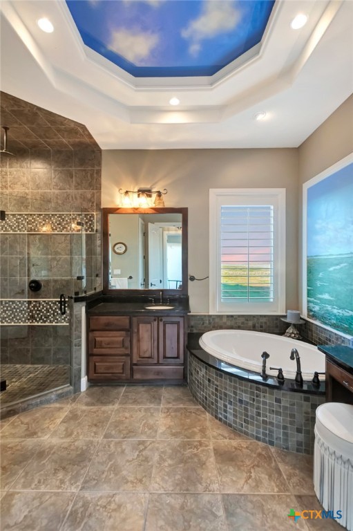 671 E Burgundy Bay