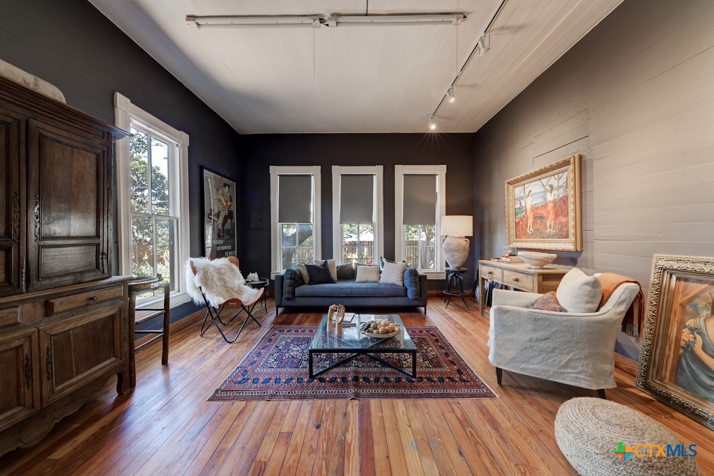 492 E Main Street