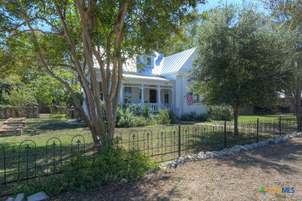492 E Main Street