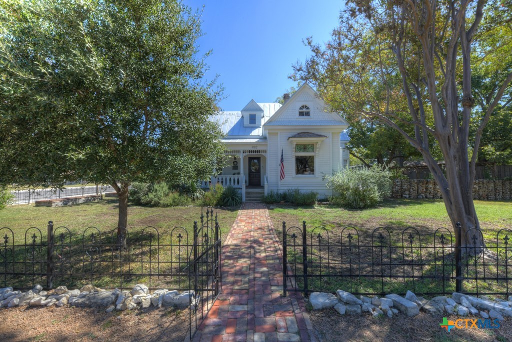 492 E Main Street
