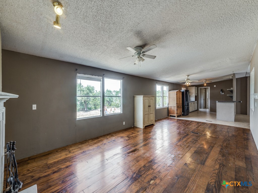 1097 Mountain View Drive