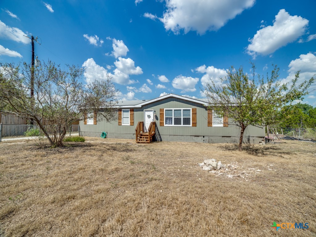 1097 Mountain View Drive