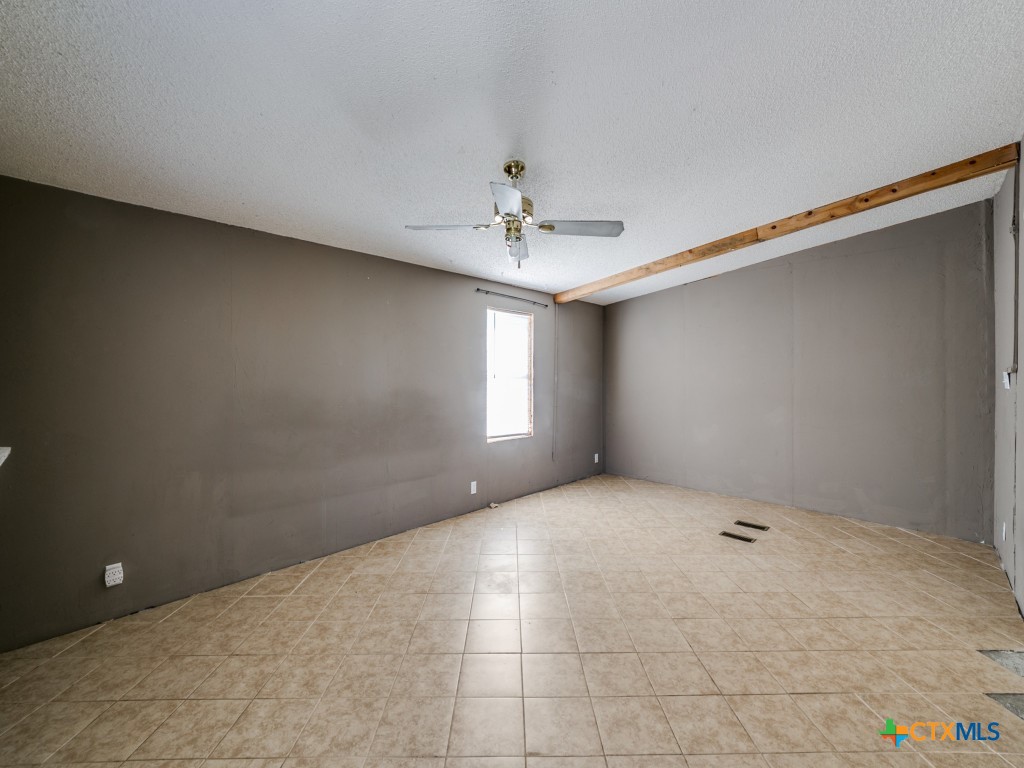 1097 Mountain View Drive