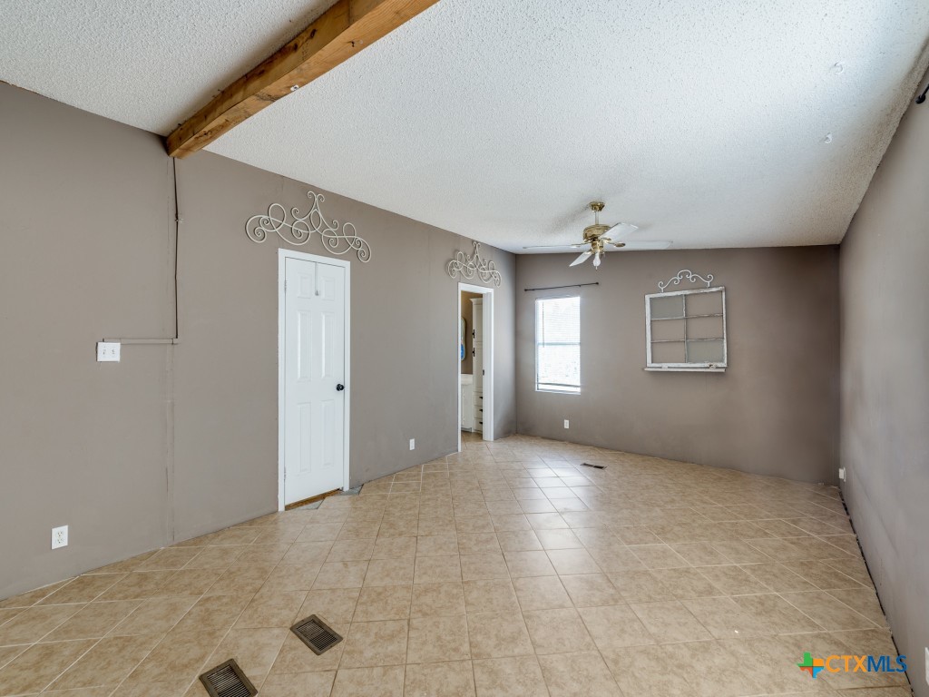 1097 Mountain View Drive