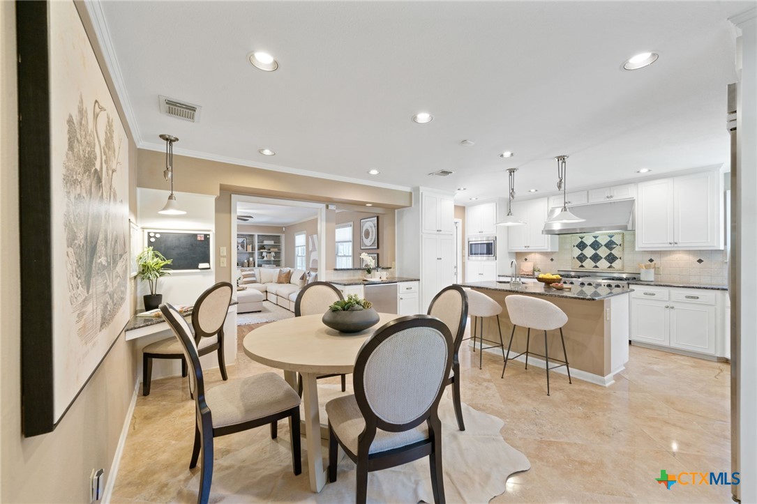 116 Primera Drive