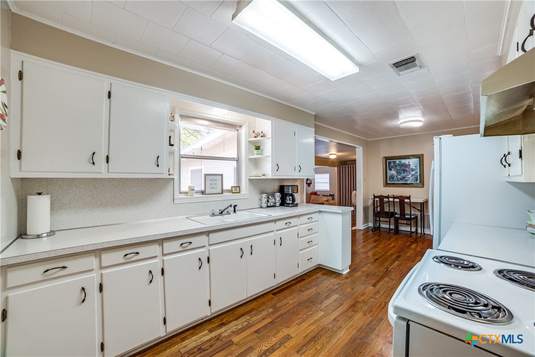 2279 Gruene Road