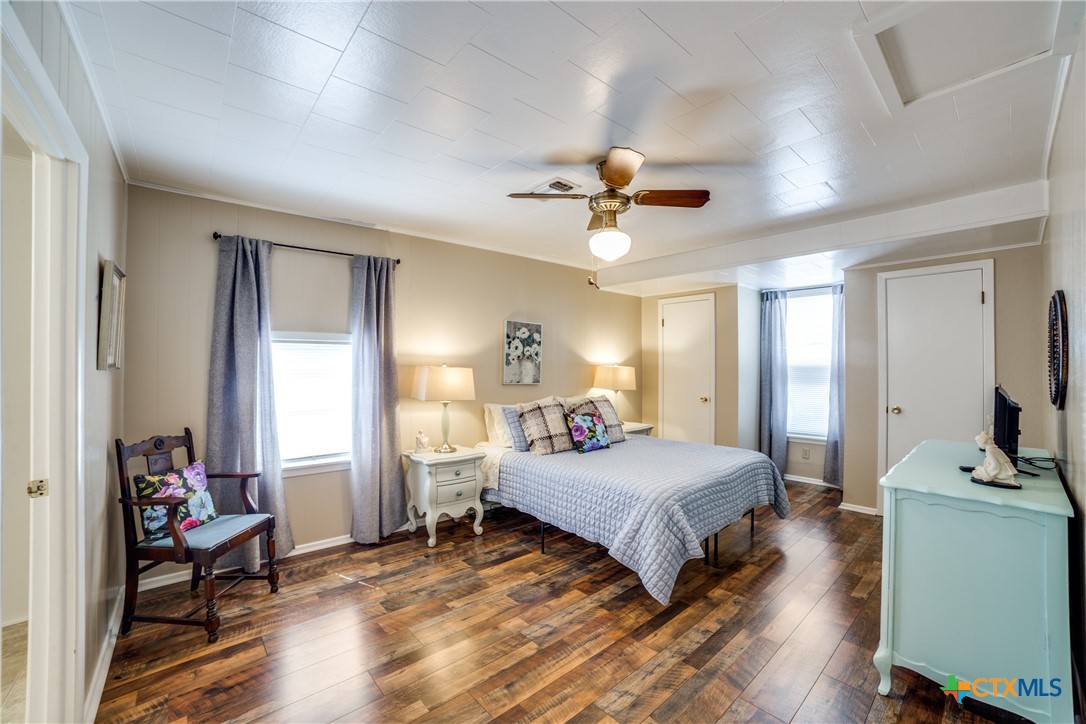 2279 Gruene Road