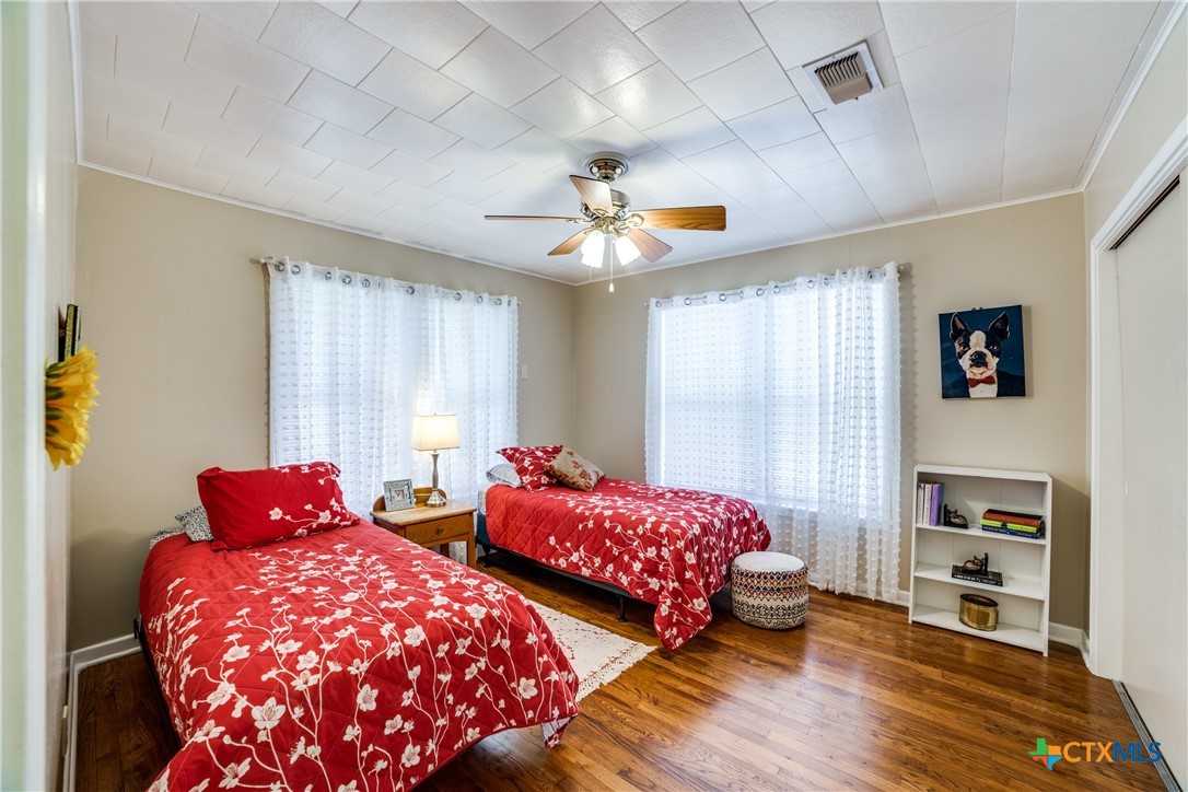 2279 Gruene Road