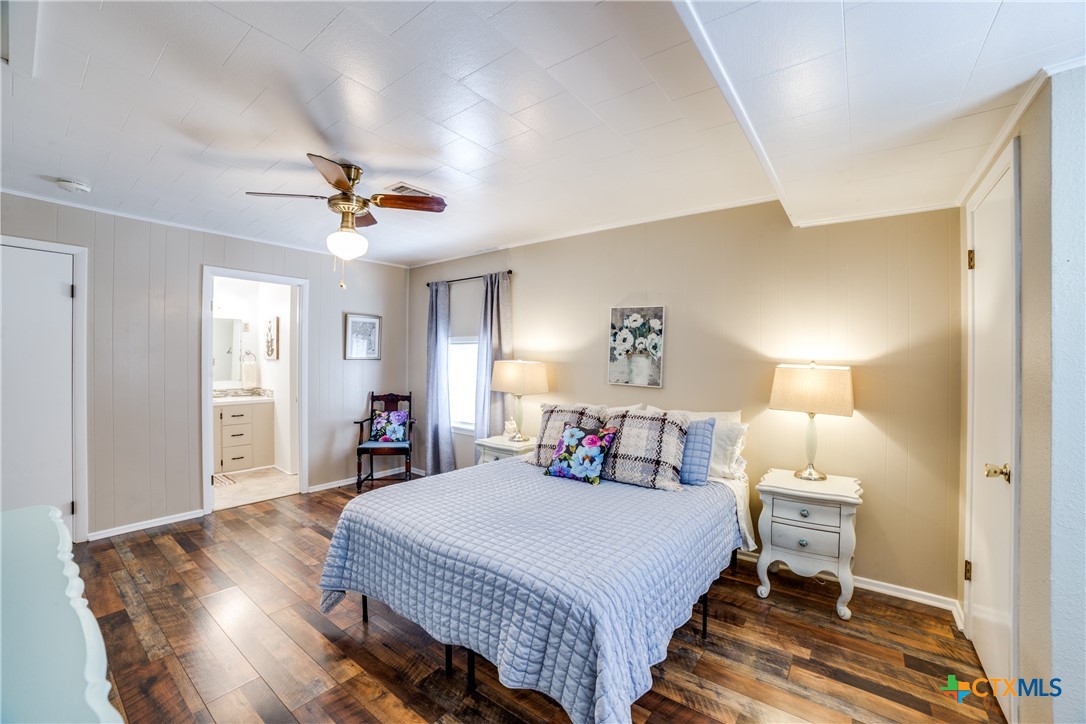 2279 Gruene Road