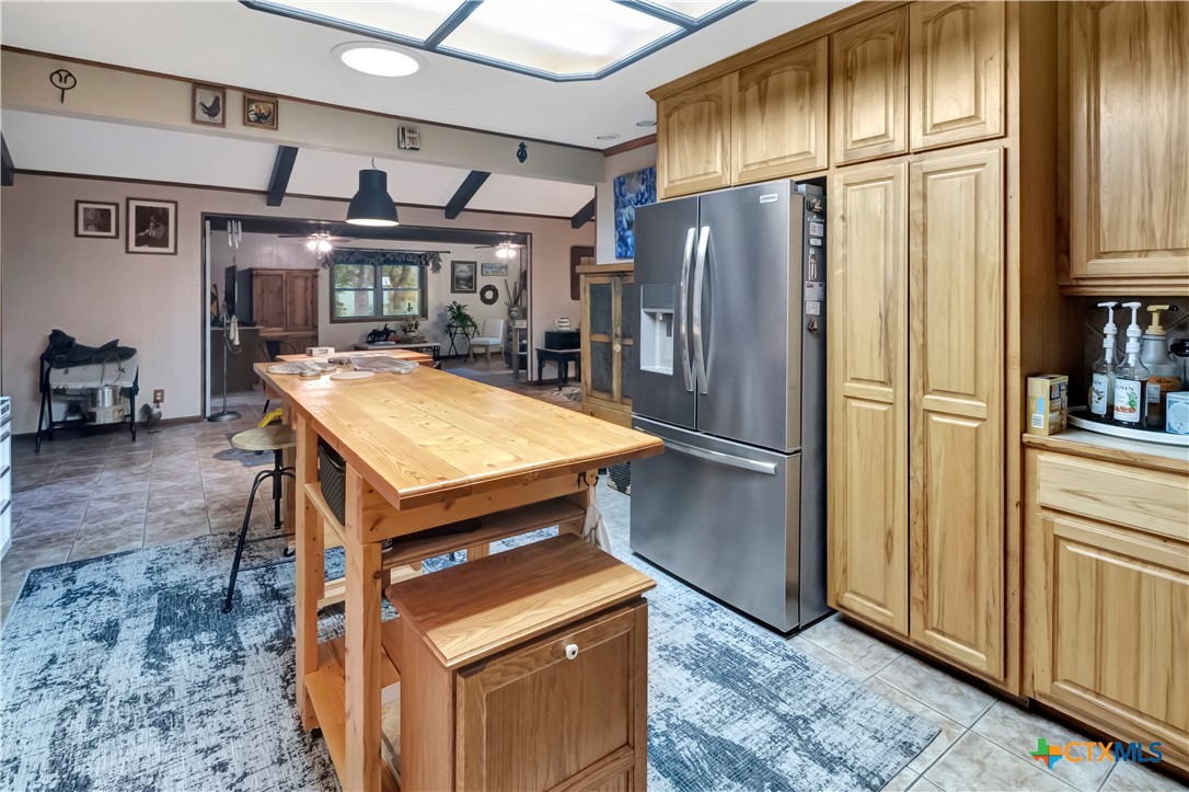 801 Mead