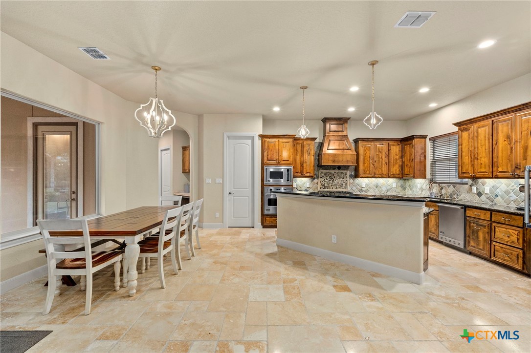 8415 Wild Wind Park