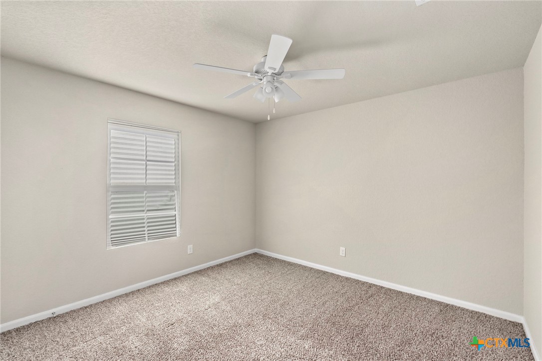 1120 Amber Lake