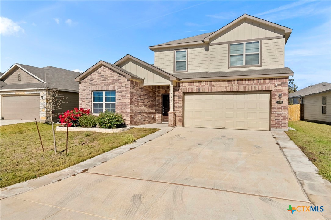 1120 Amber Lake