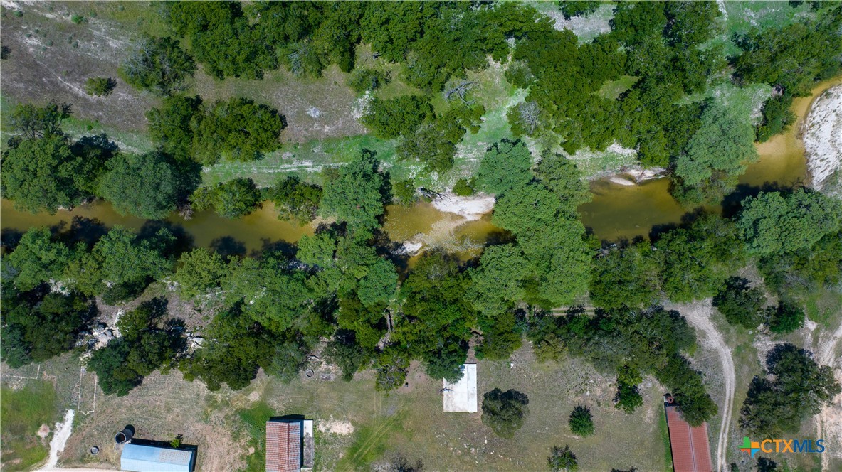 46 Ranch Road 1621