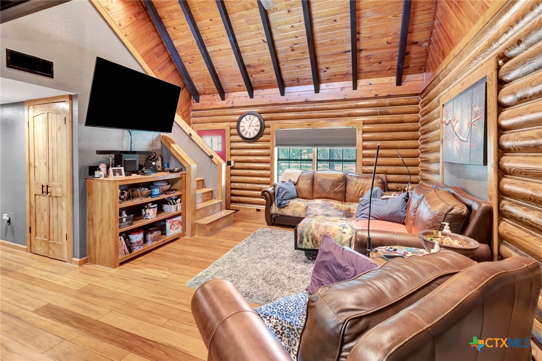 1617 County Road 110