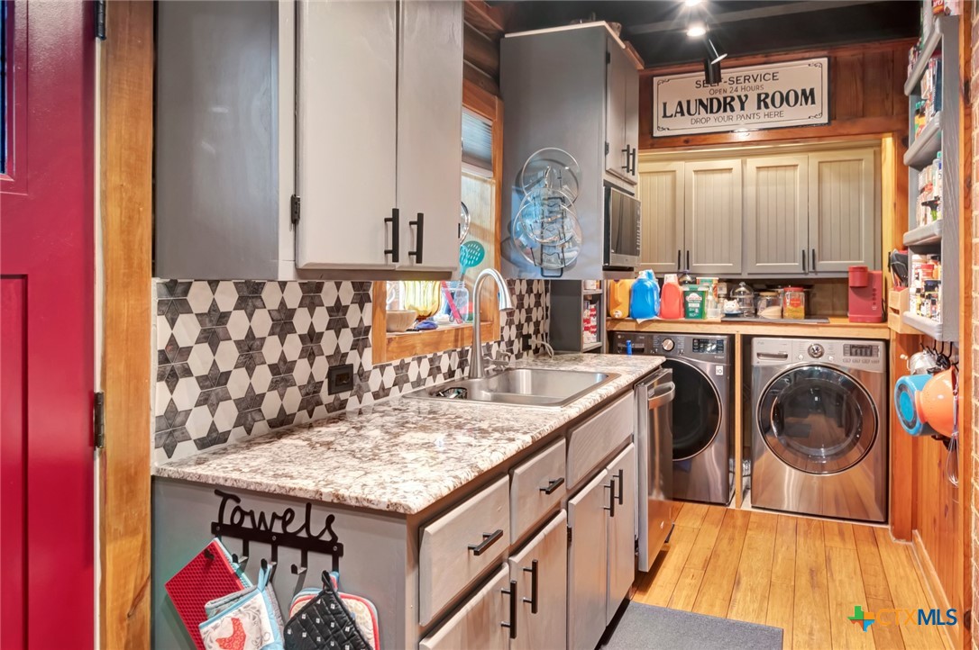 1617 County Road 110