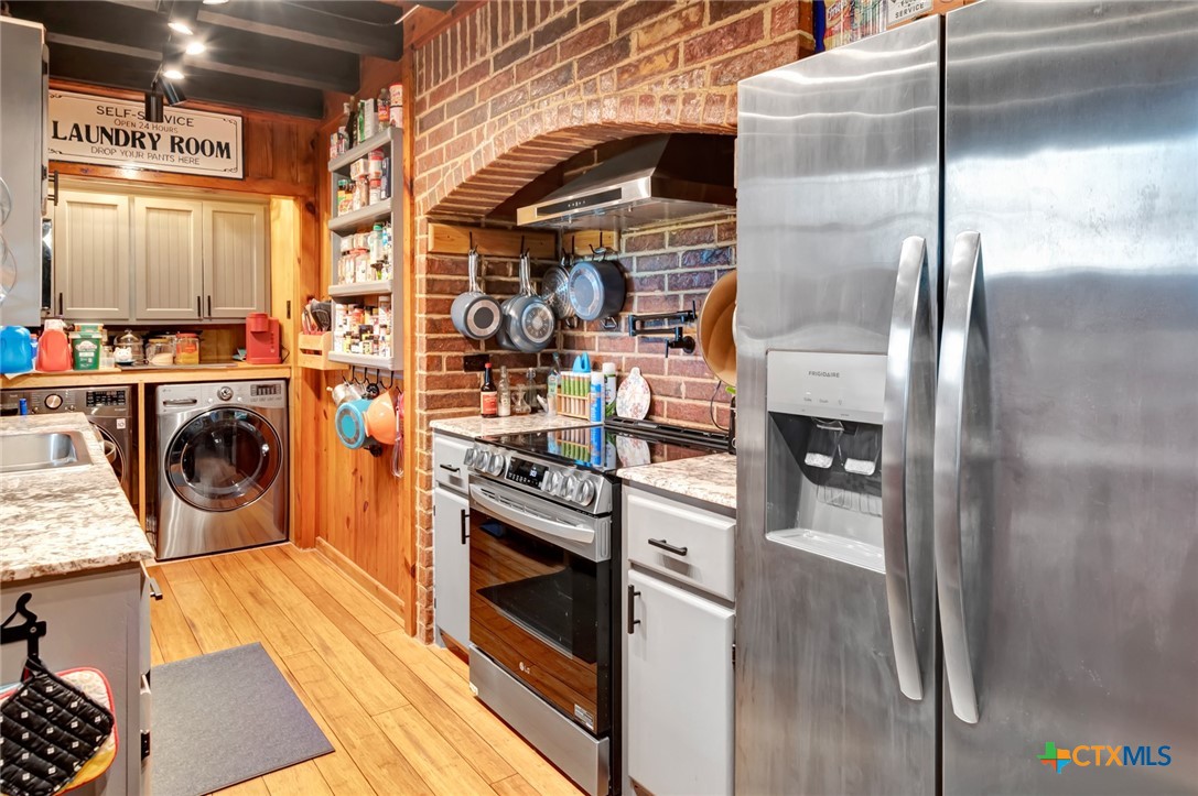 1617 County Road 110