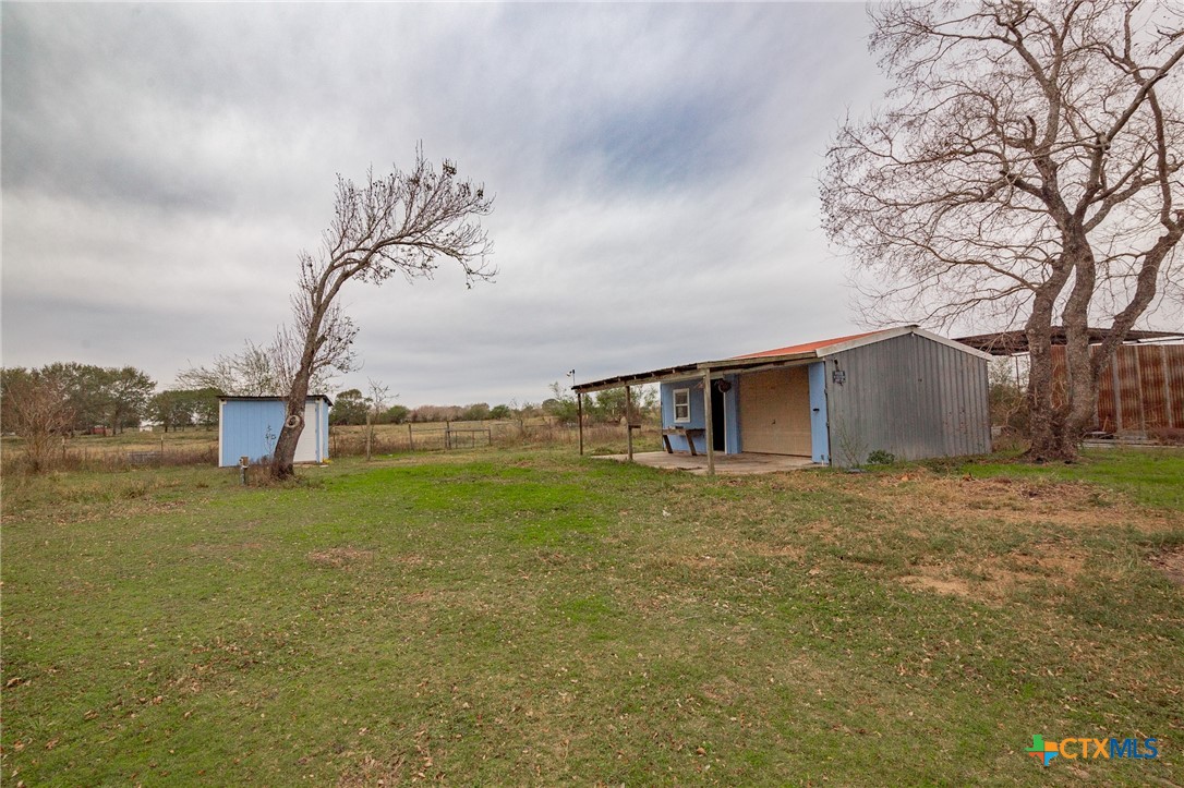 2596 Gin Road