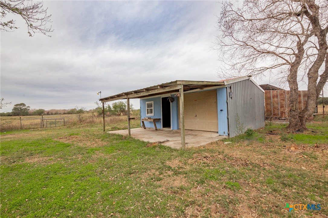 2596 Gin Road