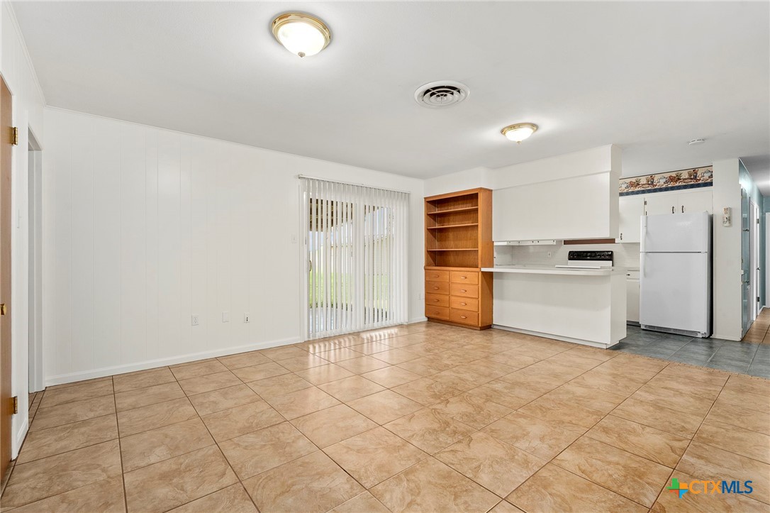 1750 Westview