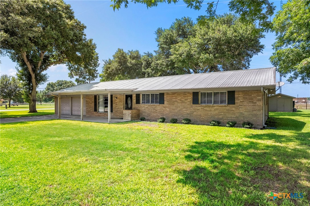 1750 Westview