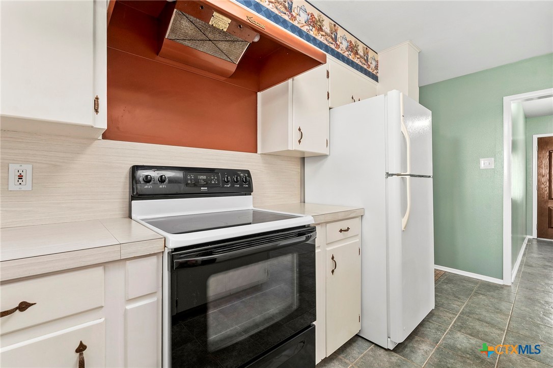 1750 Westview