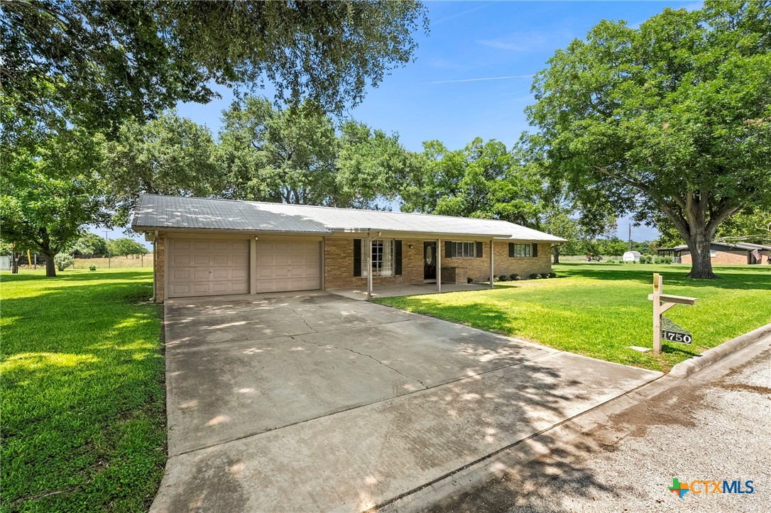1750 Westview