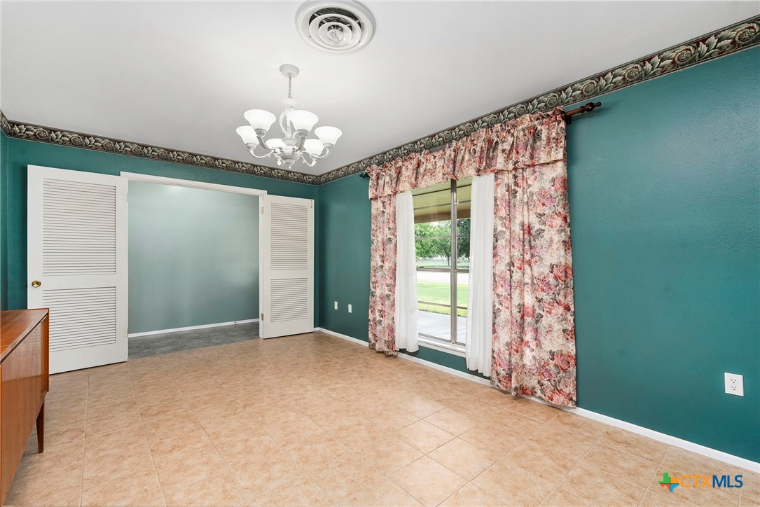 1750 Westview