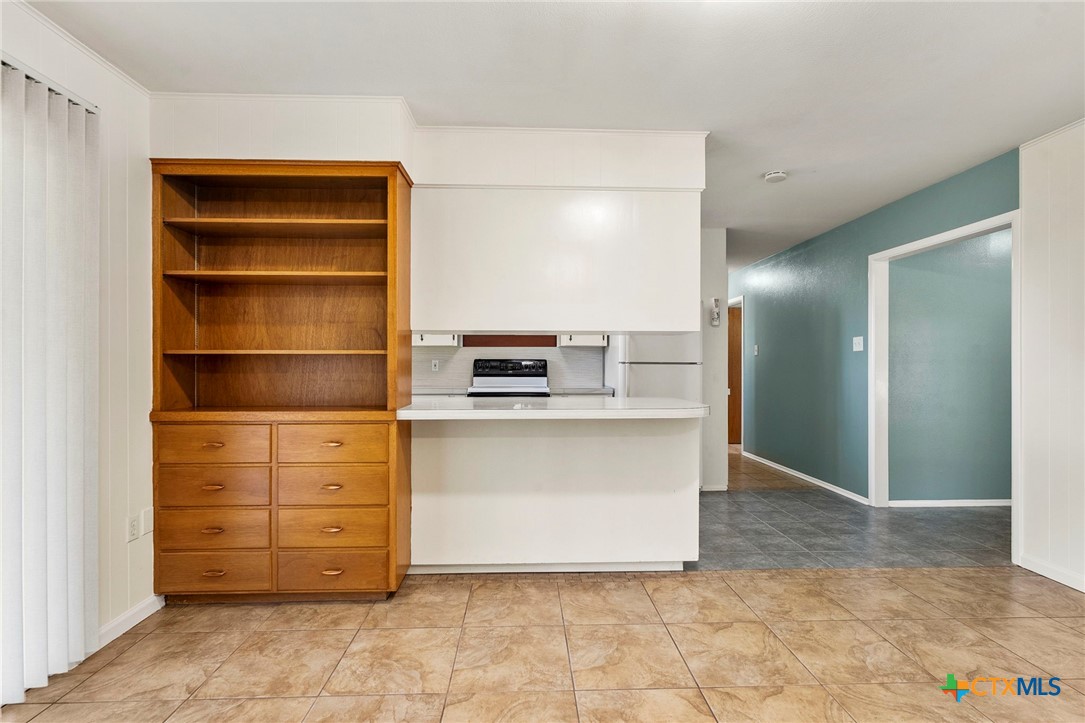 1750 Westview