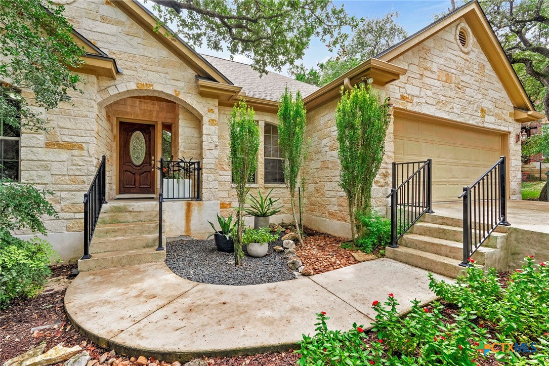 103 Senisa Court