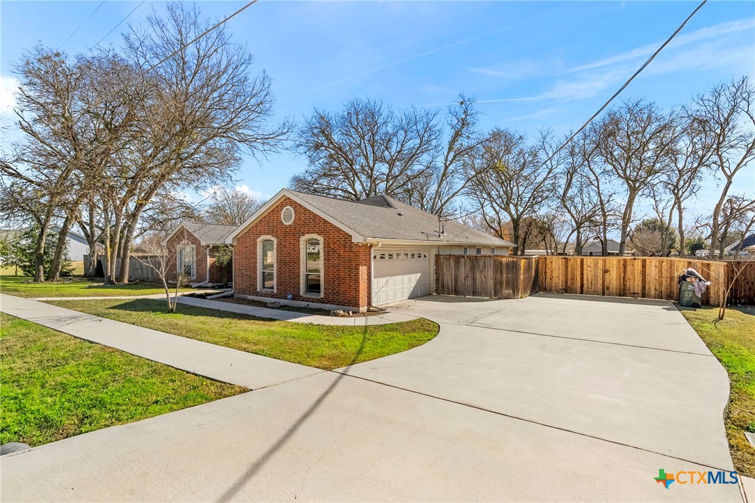 250 Hummingbird Way