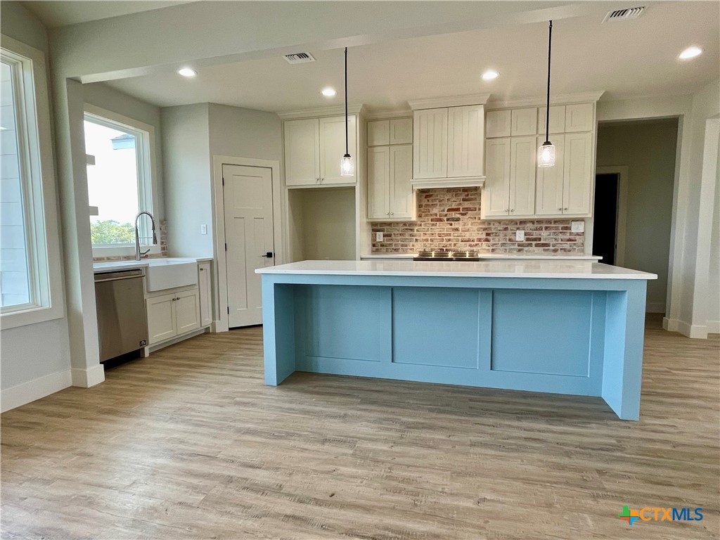 84 Ridgehaven Trail