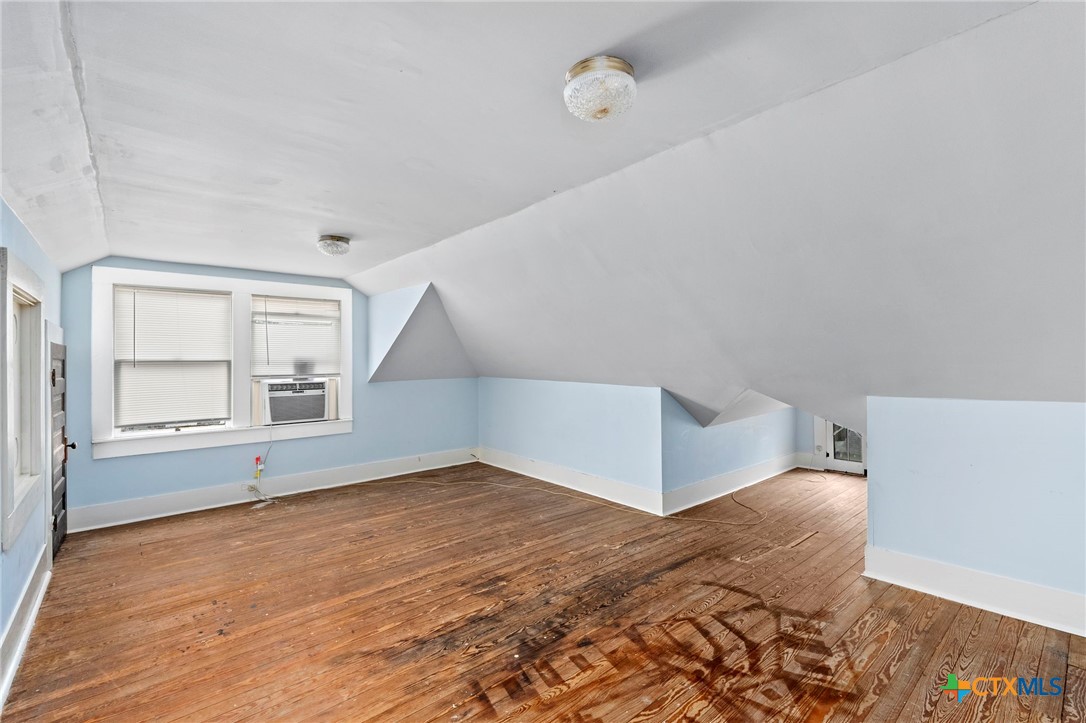 226 Darst Street
