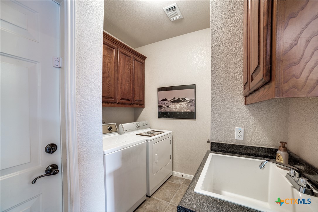 2827 Meadow Breeze