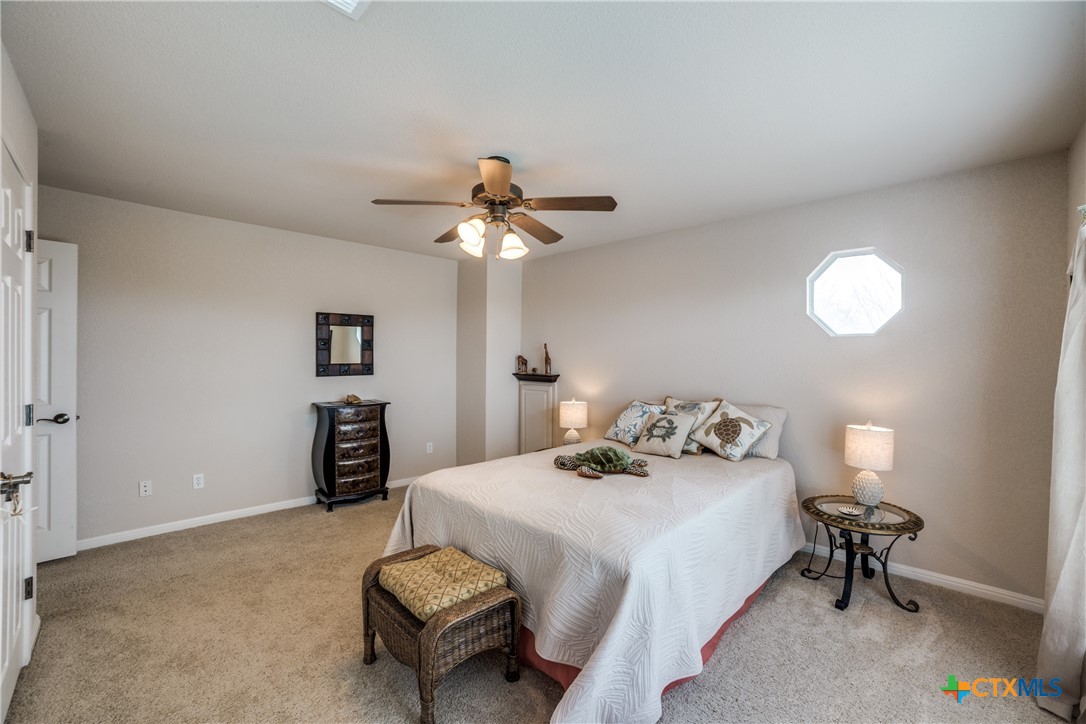 2827 Meadow Breeze
