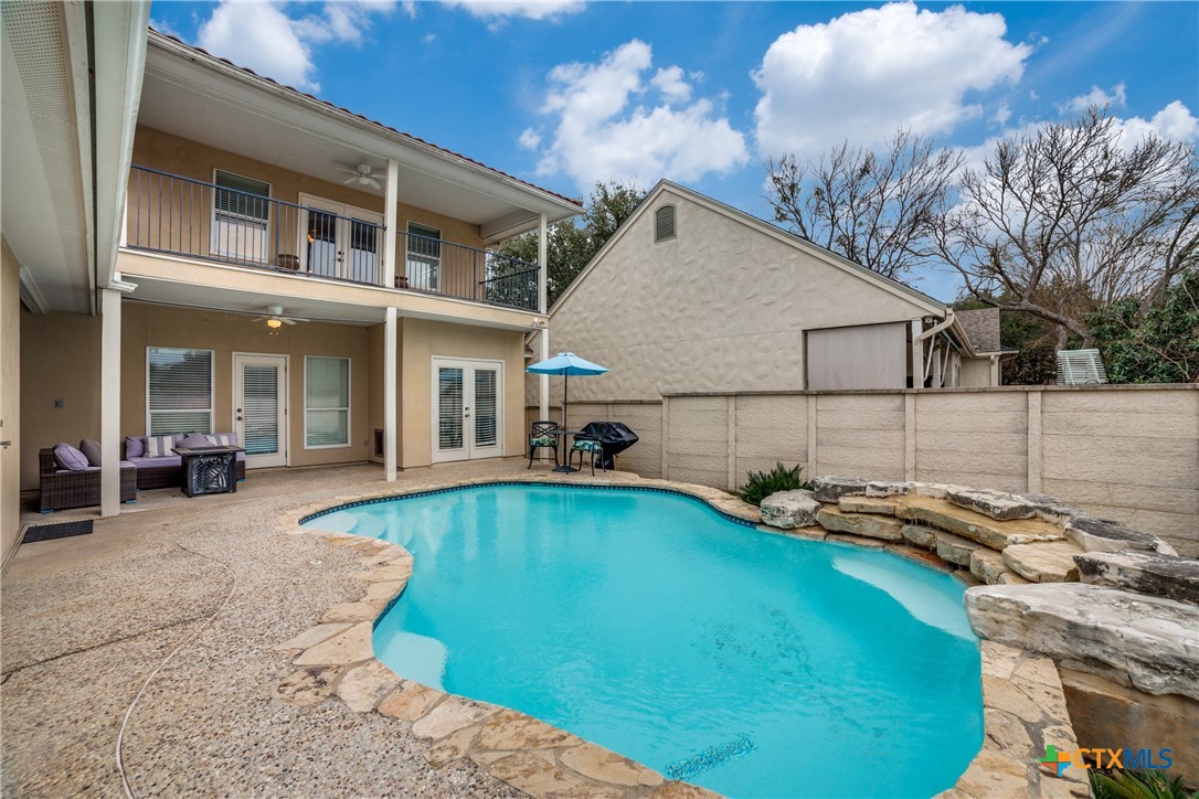 2827 Meadow Breeze