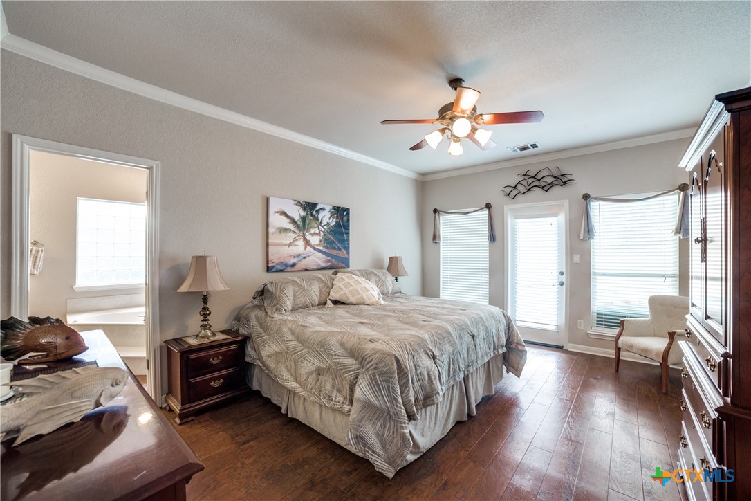 2827 Meadow Breeze