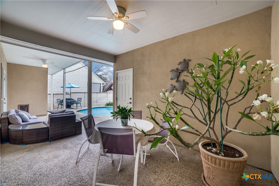 2827 Meadow Breeze
